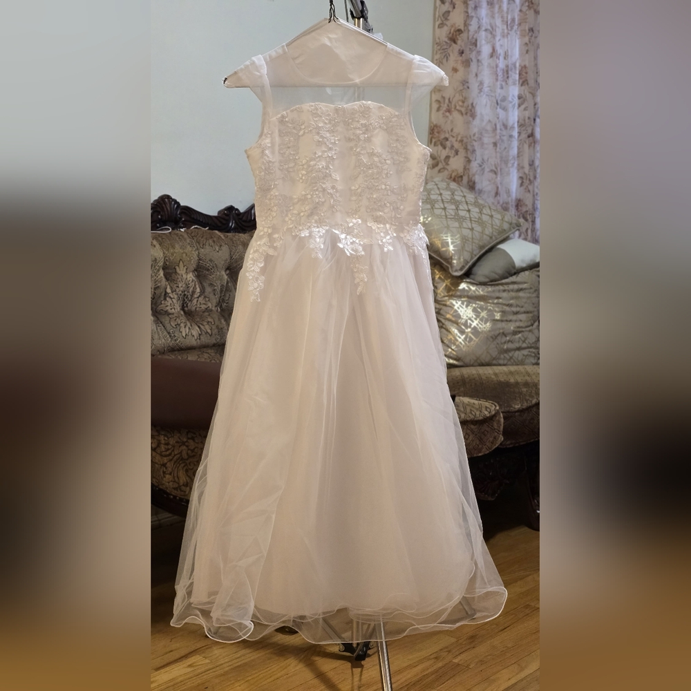 Elegant White Lace Kids Dress